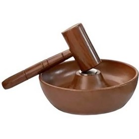 تصویر گردوشکن چوبی 