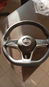 تصویر غربیلک فرمان نیسان مدل D کات 