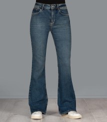 تصویر جین بوت کات ریماتی من 