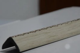 تصویر نبشی 3 سانتPVCافرابراق گلدار 