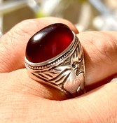 تصویر انگشتر نقره عقیق کلوخه سیاه سرخ کهنه تیغ اب دار معدنی اصل قواره دار ،رکاب قدیمی استاد اسماعیل جنگی کد ۳۹۱ 