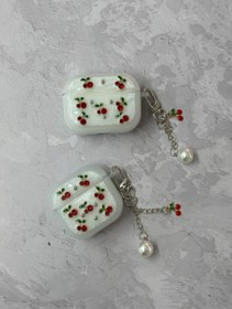 تصویر گارد ایرپاد نگین دار فانتزی مدل آلبالو و پاپیون 