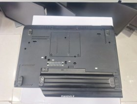 تصویر لپ‌تاپ لنوو ThinkPad X230 ظرفیت ۲۵۶ گیگابایت SSD با رم ۸ گیگابایت و پردازنده Core i5 