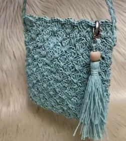 تصویر کیف رافیا مدل صدفی 