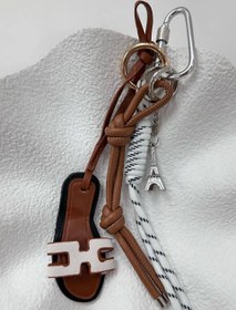 تصویر بگ چارم ایفل 