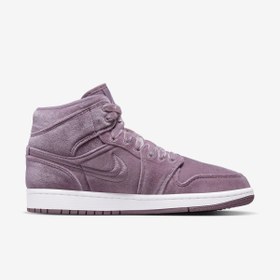 تصویر کفش بسکتبال اورجینال زنانه برند Nike مدل Air Jordan 1 Mid Se Purple Velvet (w) کد DQ8397-500 