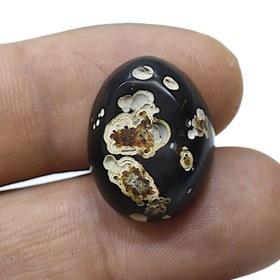 تصویر نگین عقیق ملکی سیاه M28 