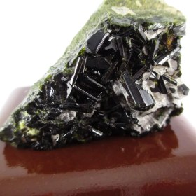 تصویر سنگ راف اپیدوت کد 2767 