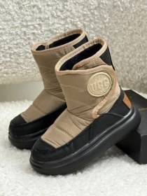 تصویر پوتین بچه گانه Ucc ترند 