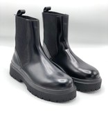 تصویر بوت مردانه برشکا کشی زیره لاستیک رنگ مشکی کد ۲۰۲ - ۴۲ BERSHKA