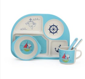 تصویر ست ظرف غذای کودک 5 پارچه فیبر بامبو طرح سگ قایقران Bamboo Fiber Baby Feeding Set – 5 Pieces (Sailor Dog Design)