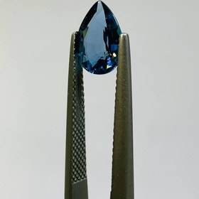 تصویر نگین توپاز لندن اصل سایز 10*7 میلی‌متر 