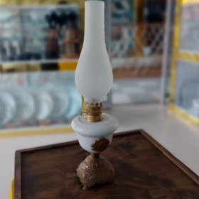 تصویر چراغ نفتی و الکلی پیوتر و چینی برند ریور 