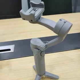 تصویر گیمبال و لرزشگیر مدل F5 3 AXIS Foldable gimbal 