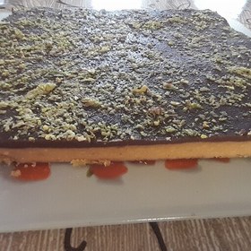 تصویر حلوا دورنگ سنتی گیلان خانگی با طعمی بینظیر 