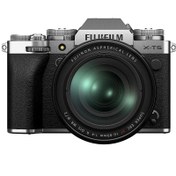 تصویر دوربین بدون آینه فوجی مدل X-T5 همراه لنز XF16-80mm رزولوشن ۴۰ مگاپیکسل 