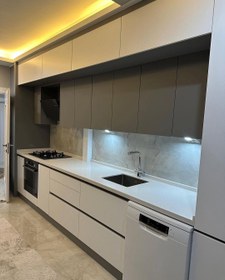 تصویر کابینت هایگلاس دو پله آریو کابین 
