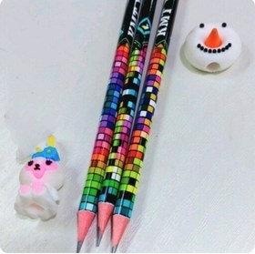 تصویر مداد مشکی پاک کن دار بدنه طرح دار KMT 