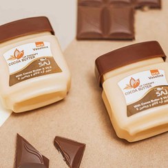 تصویر وازلین لب ساج مدل کره کاکائو حاوی ویتامین E 