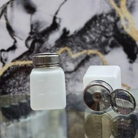 تصویر پمپ لیکویید کاشت ناخن 