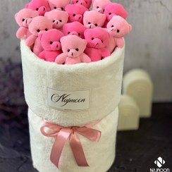 تصویر دسته گل عروسکی صورتی 