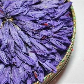 تصویر غنچه گل زعفران 