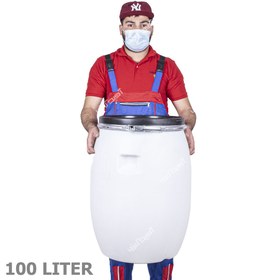 تصویر بشکه پلاستیکی صنعتی 100 لیتری سفید با کمربند فلزی 100 liter white industrial plastic barrel with metal belt