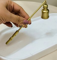 تصویر اسنوفر (شمع خاموش‌کن) برنجی طلایی – ارتفاع ۱۰، ۱۶ و ۲۰ سانتیمتر، رها مال - مدل ۱۶ سانت 