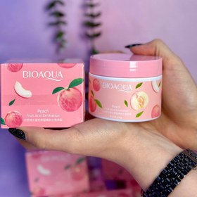 تصویر اسکراب صورت هلو 