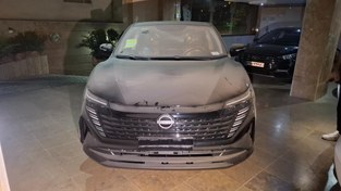تصویر نیسان قشقایی مدل 2025 ا آنر آنر