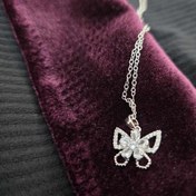 تصویر گردنبند استیل نگین دار پروانه 