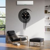 تصویر ساعت دیواری مینیمالیست 