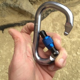 تصویر کارابین پیچ گلابی شکل بلک دیاموند راک لاک Black Diamond Rock Lock Carabiner