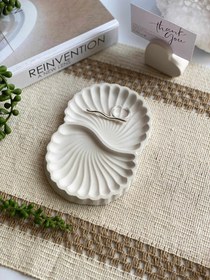 تصویر صدف دوتایی 