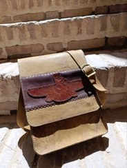 تصویر کیف دوشی چرم مردانه طرح فروهر دست‌ساز Leather bag, Engineer bag