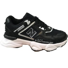 تصویر کفش کتانی نیو بالانس مشکی و سفید با بند هدیه 