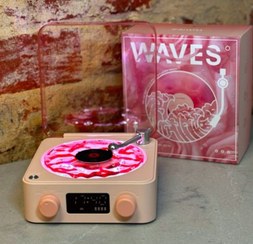 تصویر گرامافون موزیکال رنگ صورتی 