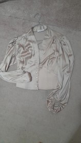 تصویر کراپ کمر کرستی 