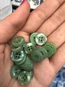 تصویر دکمه شومیزی سوراخ دار 