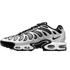 تصویر کتونی نایک ایر مکس پلاس دریفت وایت بلک متالیک سیلور Nike Air Max Plus Drift White Black Metallic Silver 