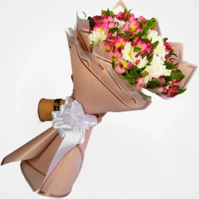 تصویر دسته گل الستر 