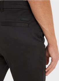 تصویر شلوار اسلیم فیت ضروری برند Calvin Klein Essential Slim Fit Pants