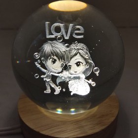 تصویر چراغ خواب مدل گوی شیشه ای طرح عاشقانه 