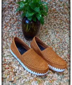 تصویر گیوه اسپرت Give