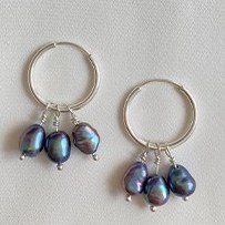 تصویر گوشواره گرد نقره با مروارید باروک رنگی ا Silver round earrings with baroque colored pearls Silver round earrings with baroque colored pearls