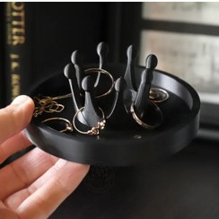 تصویر نگهدارنده حلقه و جواهر Crown 