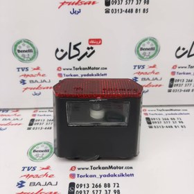 تصویر چراغ پلاک موتور پالس 180 ، 200 و 220 اصلی 