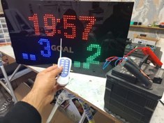 تصویر اسکوربورد سیار ورزشی 40*70 سانت (برق و باطری) 