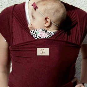 تصویر آغوشی پارچه ای نوزاد فامَر بِیبی رنگ زرشکی (شال آغوشی) 