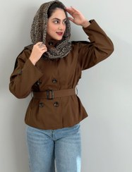 تصویر بارانی یقه ایستاده 